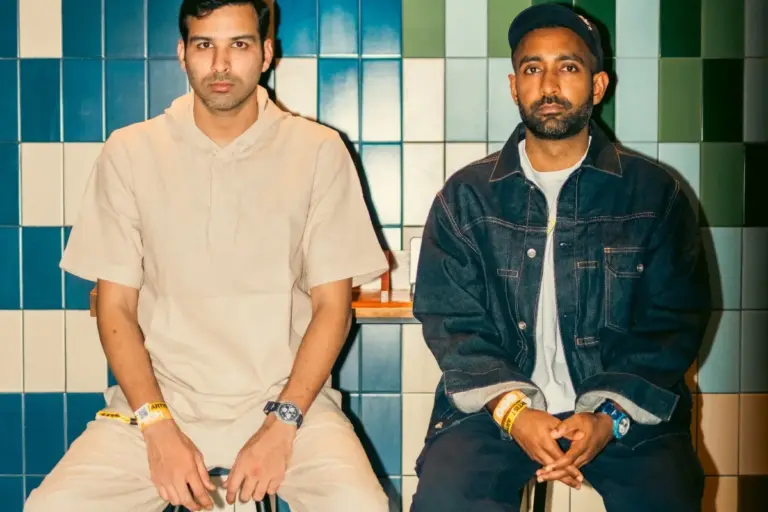 Duo de DJs MadStarBase fecha acordo com Saregama para lançar oficialmente remixes de clássicos do cinema hindi