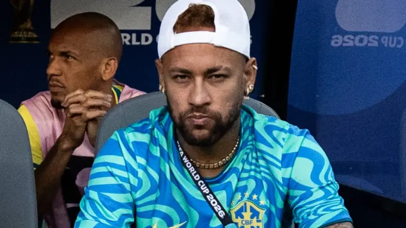 PVC critica CBF por não cortar Neymar da Copa após lesão; atacante desfalca jogo contra o Haiti