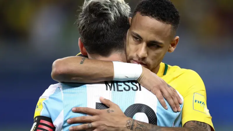 Müller defende Neymar e o coloca muito à frente de Messi em habilidade