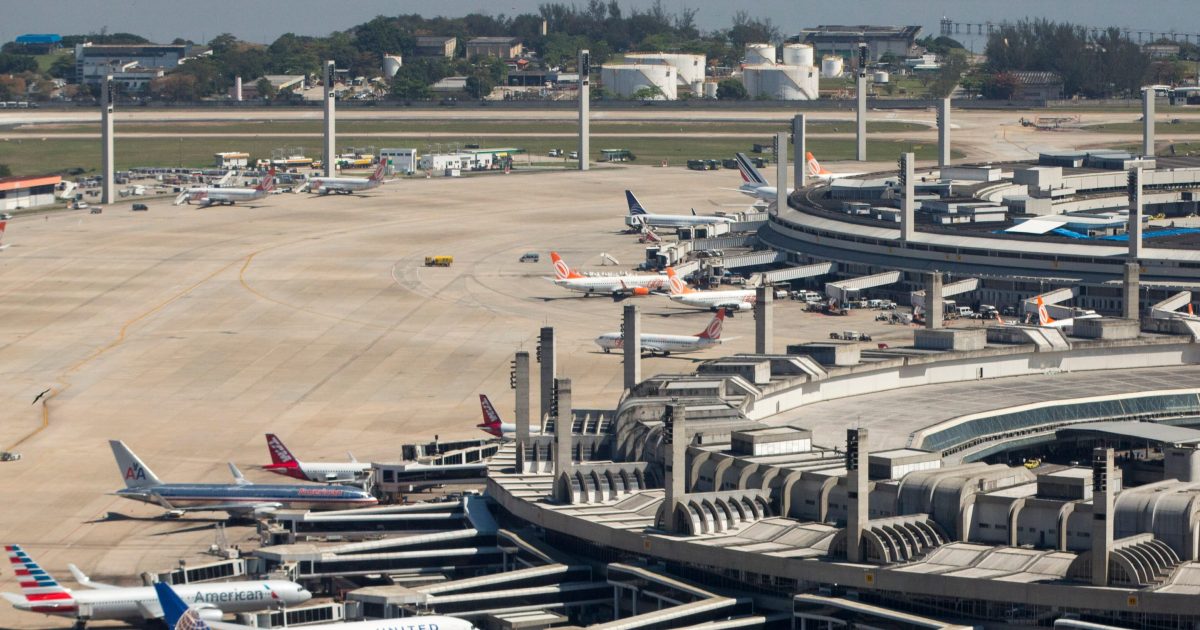 Conheça do rescaldo da pandemia ao choque do petróleo: companhias aéreas refazem as contas para voar