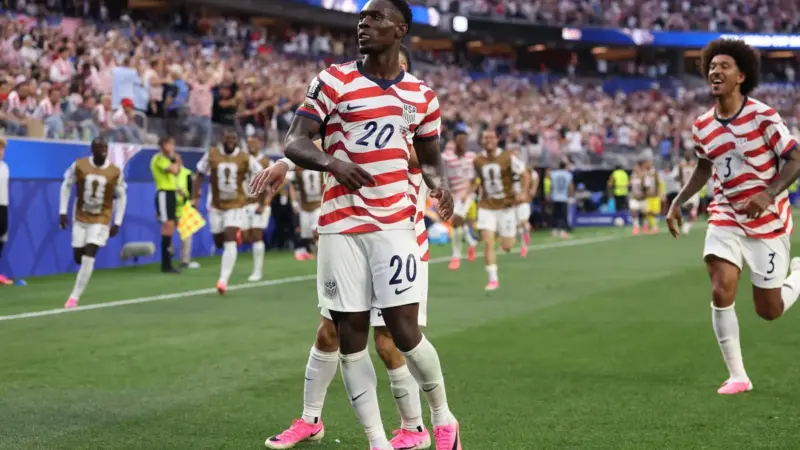 Estados Unidos atropela o Paraguai e estreia com vitória por 4 a 1 na Copa do Mundo