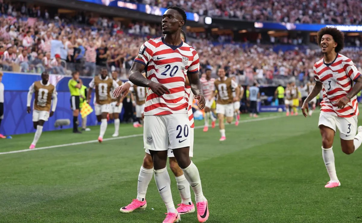 Estados Unidos atropela o Paraguai e estreia com vitória por 4 a 1 na Copa do Mundo