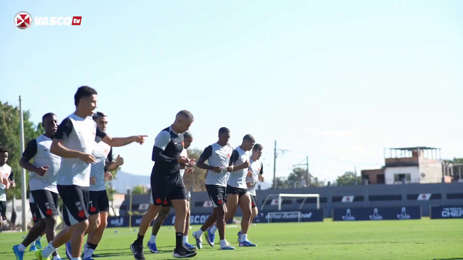 Vasco intensifica treinamentos no CT Moacyr Barbosa durante intertemporada