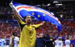 Vozinha, destaque de Cabo Verde na Copa de 2026, relembra jogo-treino contra o Cruzeiro