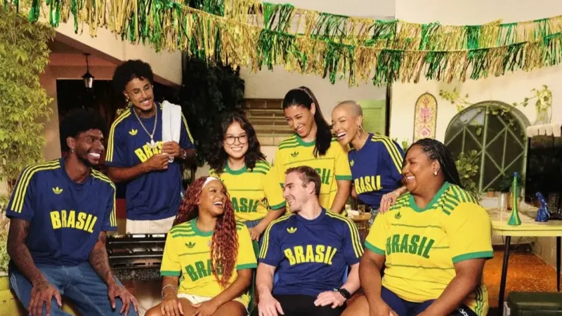 Adidas registra alta de 70% nas vendas em maio durante a Copa e supera ritmo da Nike