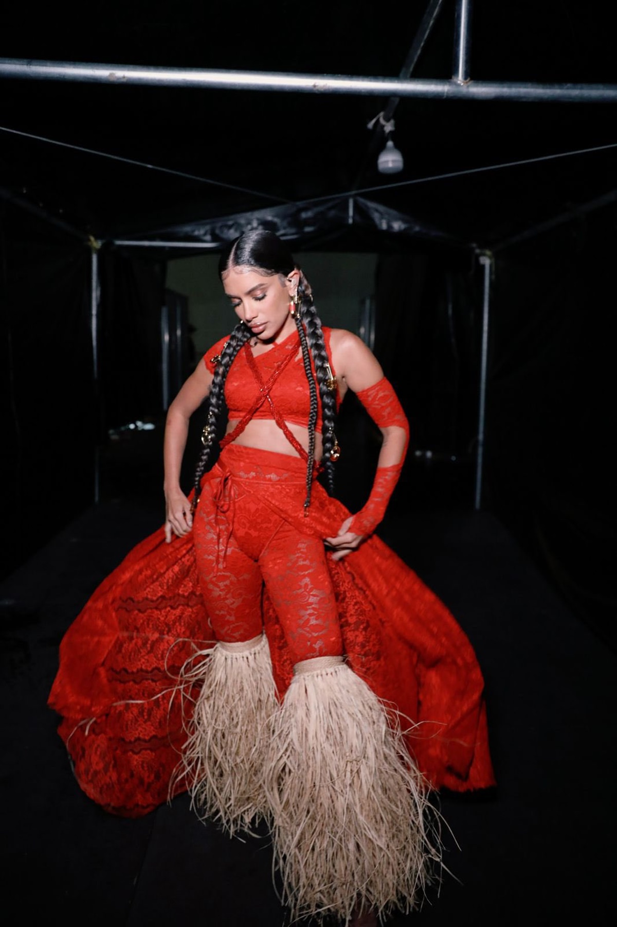 Descubra anitta emplaca músicas no spotify da itália e tailândia (não são do “equilibrivm”)