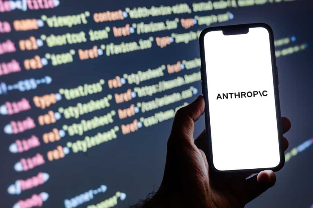 Anthropic começa testes do Claude Tag, assistente de IA integrado ao Slack