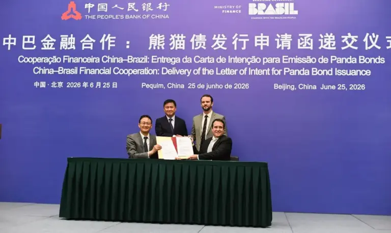 Brasil inicia processo para emitir títulos em yuan na China