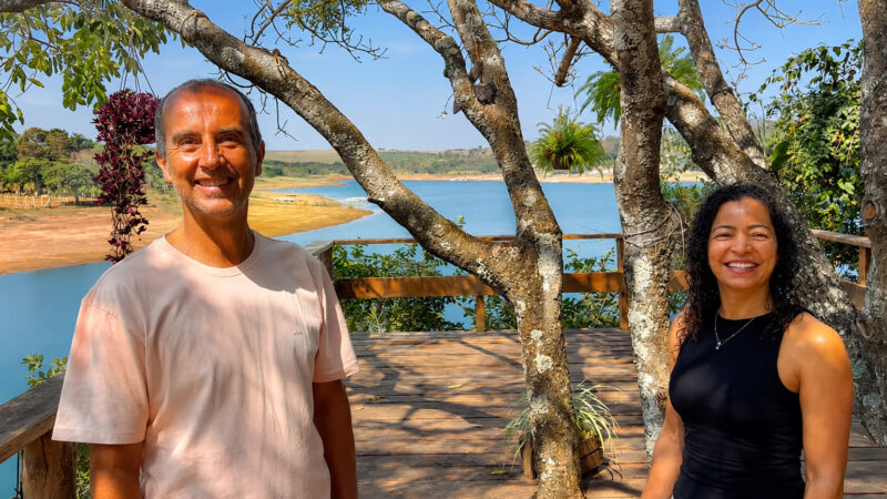 Saiba mais sobre casal abandona rotina exaustiva em belo horizonte, troca vida urbana por refúgio às margens do “mar de minas” e transforma antigo rancho da família em paraíso cercado por p…
