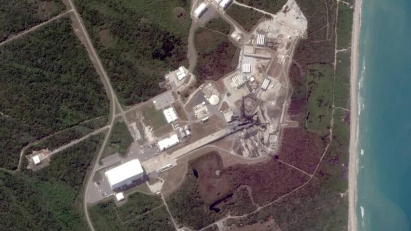 Descubra explosão de foguete da blue origin deixa marcas visíveis do espaço