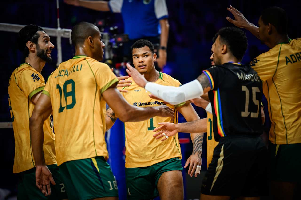 Brasil e Itália: galeria de imagens registra os principais momentos pela Liga das Nações de Vôlei Masculino