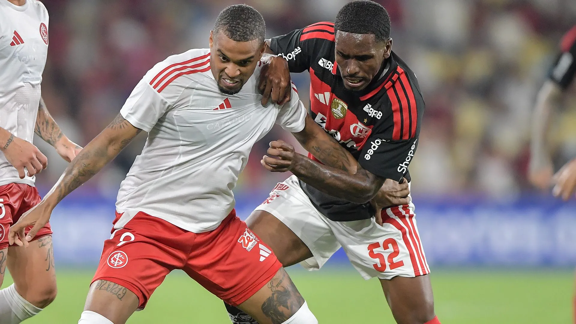 Alerrandro precisa marcar mais 11 gols no segundo semestre para acionar compra obrigatória pelo Internacional