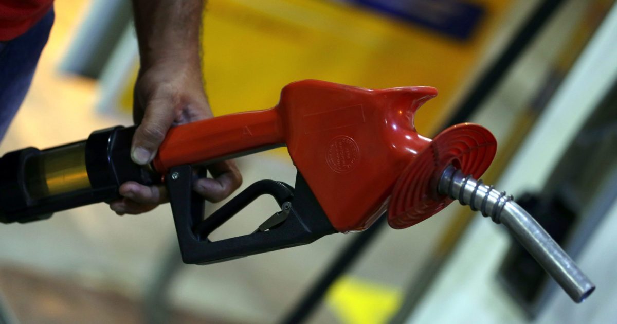 Descubra Índia aumenta em quatro vezes mistura de etanol na gasolina e pode impulsionar demanda de álcool e açúcar brasileiros
