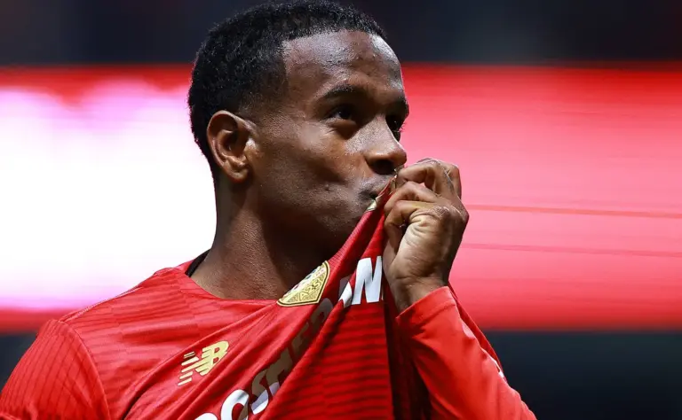 Fluminense já mantém conversas por Helinho e pode encaminhar oferta em breve