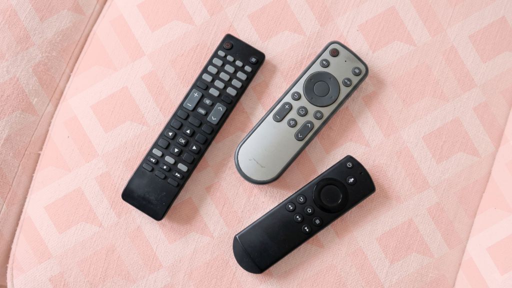 Qual pilha dura mais em controle, mouse e relógio: o que muda conforme o aparelho