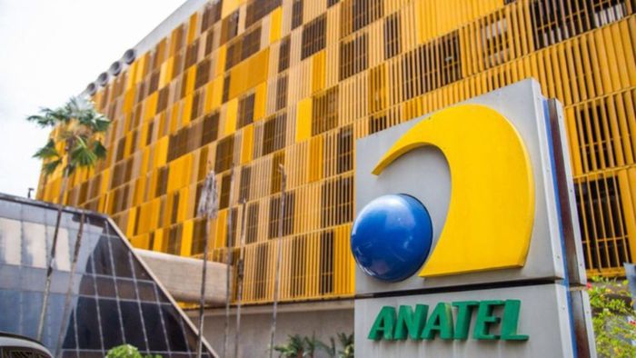 Anatel envia equipe e tecnologia à Venezuela para localizar vítimas sob escombros