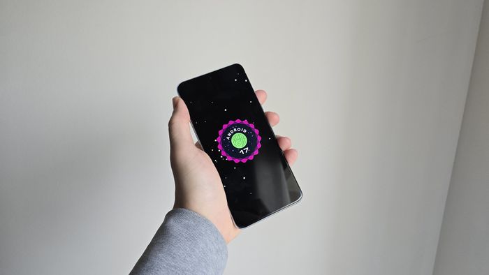 Android 17 traz reforço de segurança para barrar “apps espiões” e reduzir riscos de roubo de dados