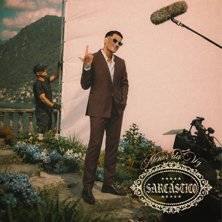 MC Menor da VG abre nova fase da carreira com o álbum “Sarcástico” 3 MC Menor da VG abre nova fase da carreira com o álbum “Sarcástico”