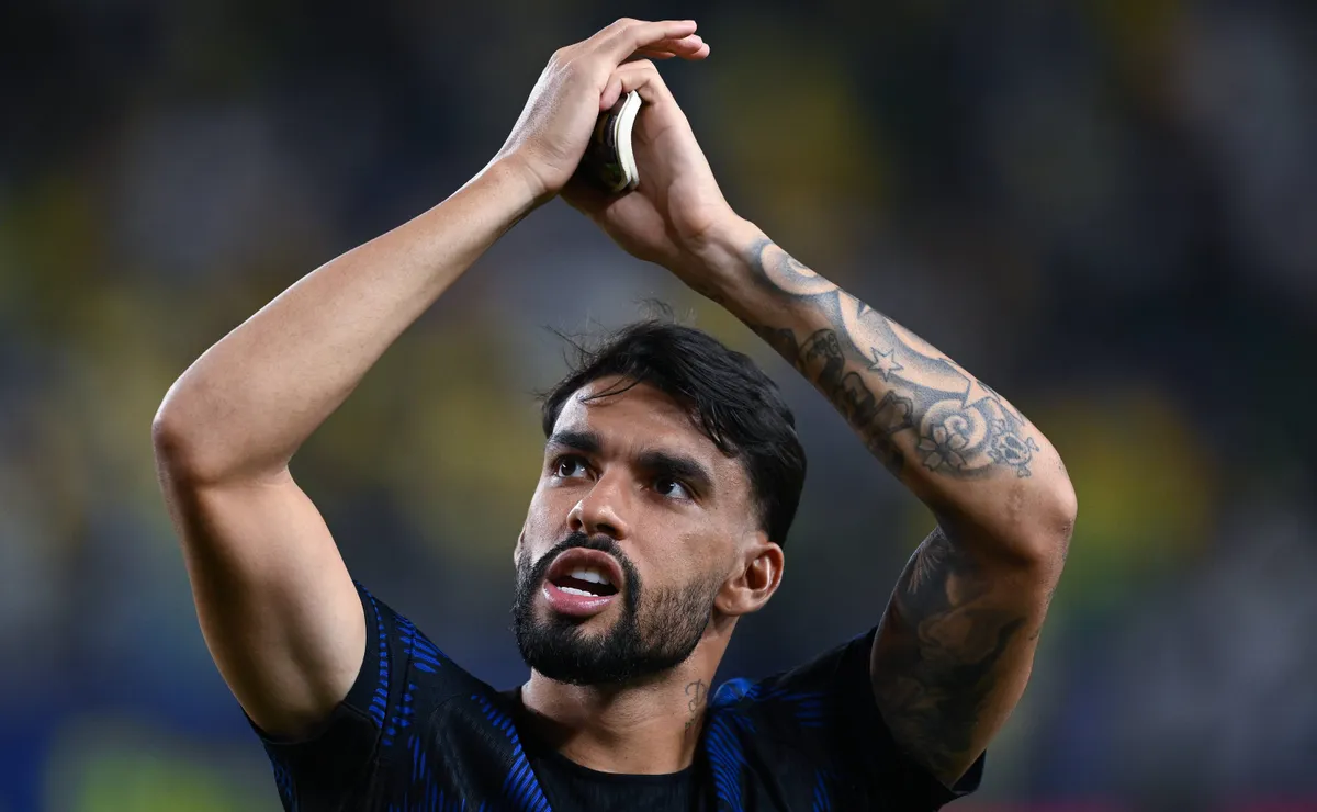 Felipe Melo destaca Lucas Paquetá como principal nome do meio-campo após vitória do Brasil sobre o Haiti