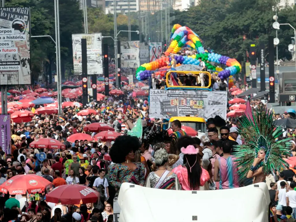 Entenda como parada lgbt+ de são paulo terá seguro para proteger eventos e participantes