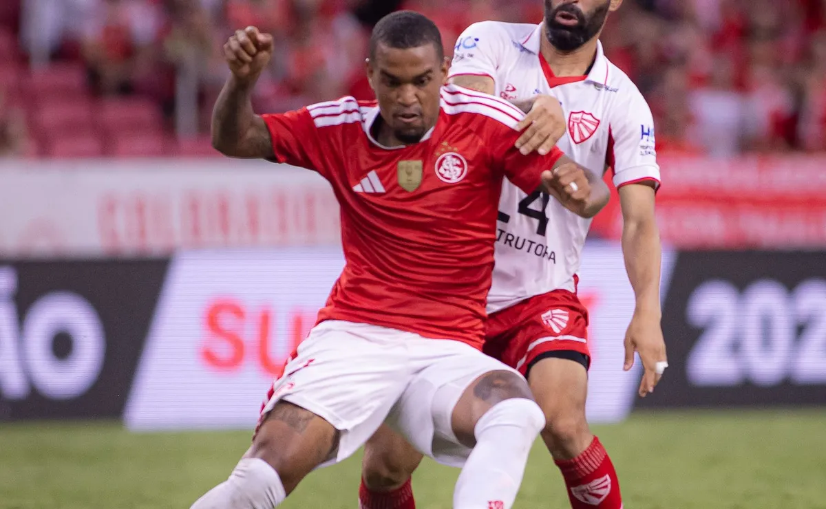 Alerrandro precisa marcar mais 11 gols no segundo semestre para acionar compra obrigatória pelo Internacional