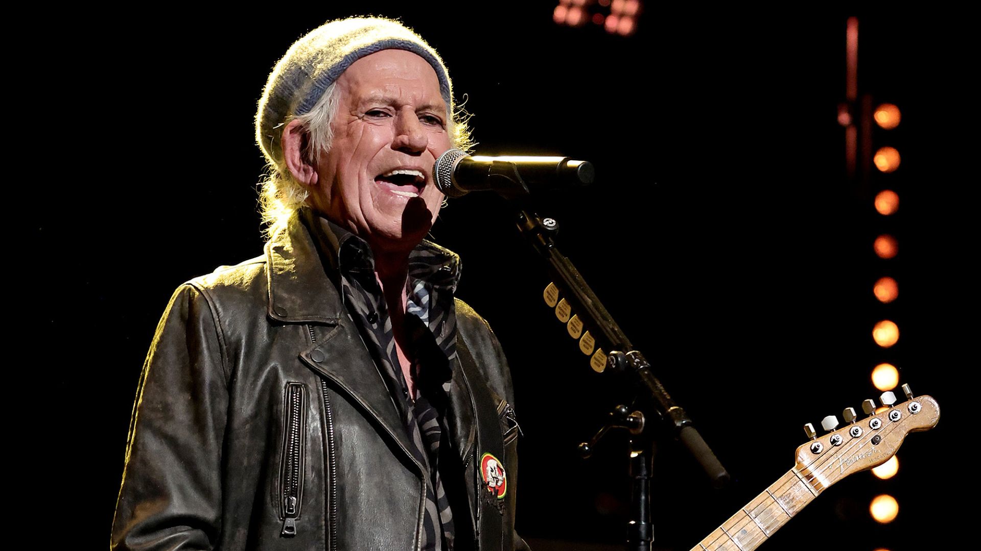 Keith Richards diz não ter certeza sobre futuras turnês dos Rolling Stones e sugere residências