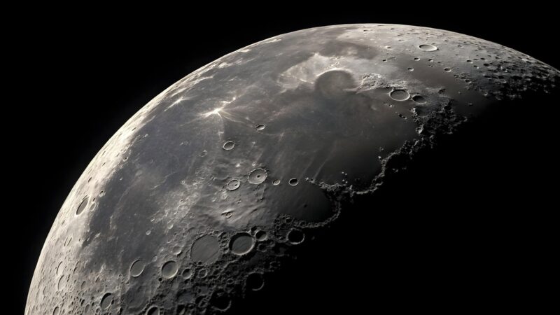 Descubra pequeno telescópio pode revelar química oculta da lua