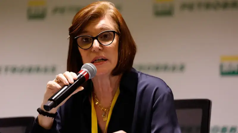 Petrobras amplia uso de energia renovável nas refinarias para reduzir dependência de gás