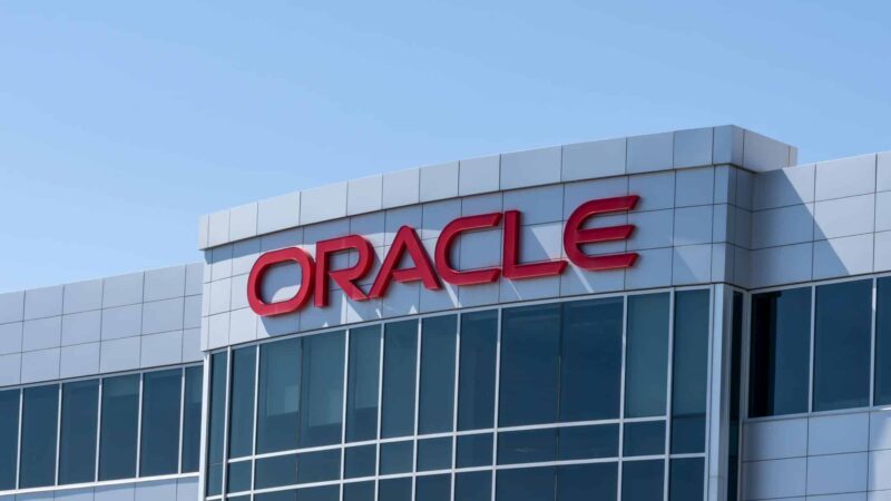 Falha crítica em PeopleSoft da Oracle é explorada e expõe dados de mais de 100 organizações