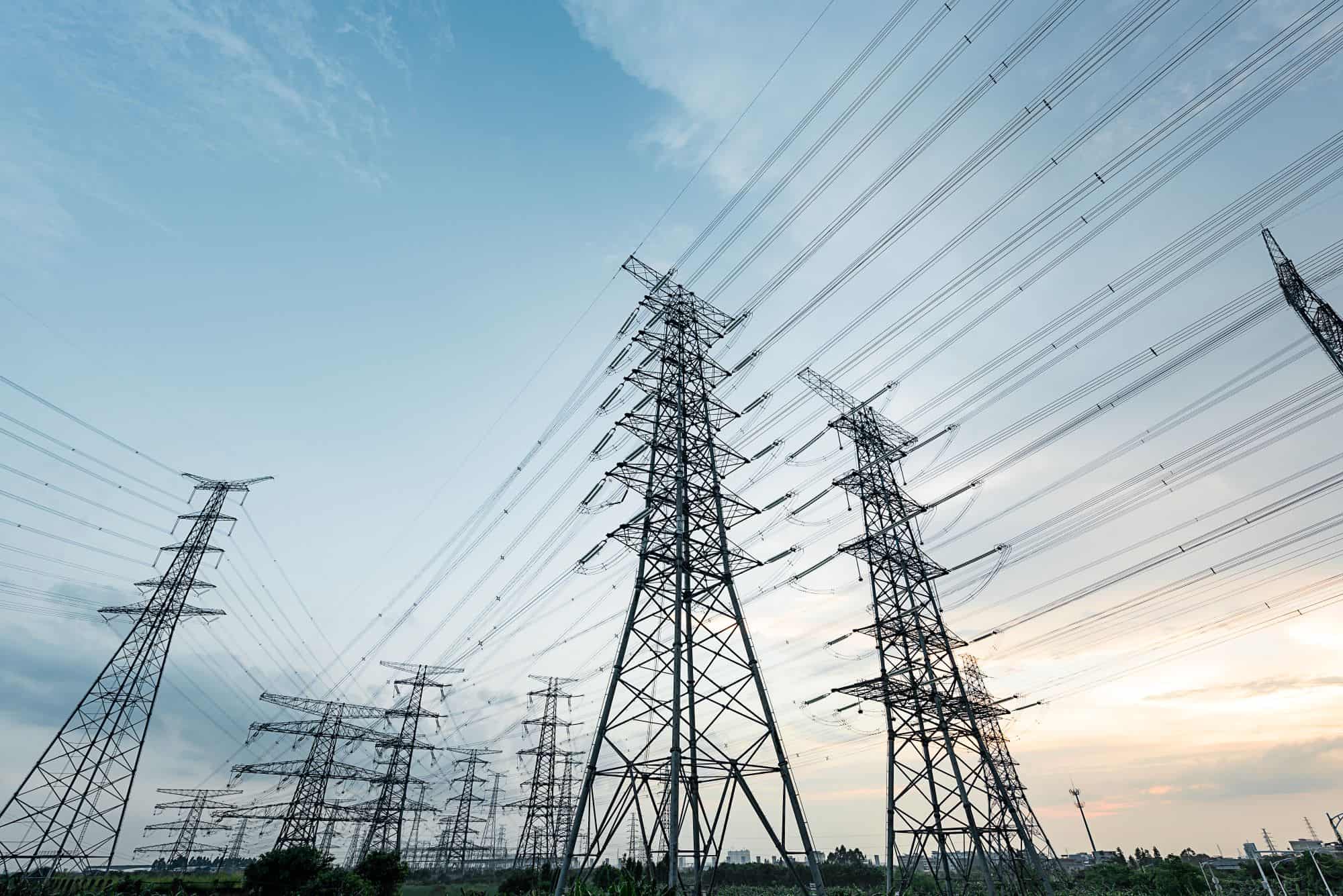 Calor extremo e outros eventos climáticos ameaçam operação de data centers usados por IA
