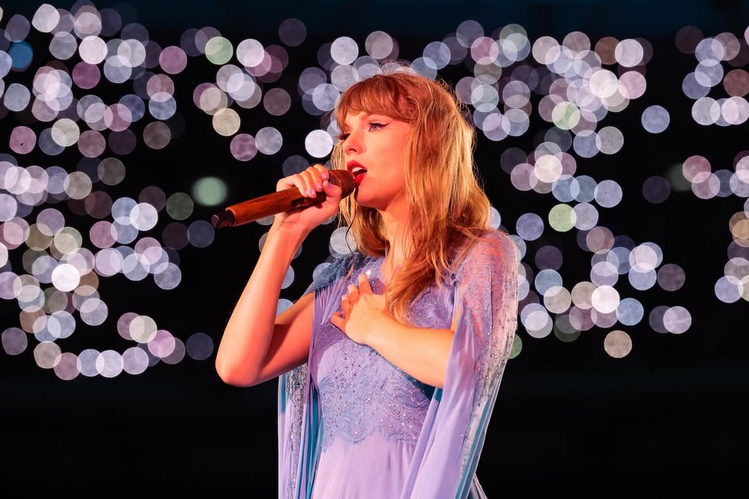 Saiba mais sobre taylor swift transforma carreira em império bilionário e alcança topo de ranking global