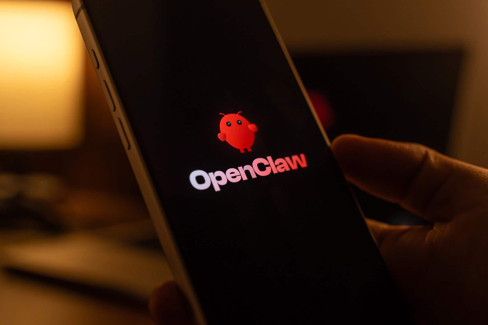 OpenClaw lança apps para iOS e Android que levam agentes de IA para smartphones