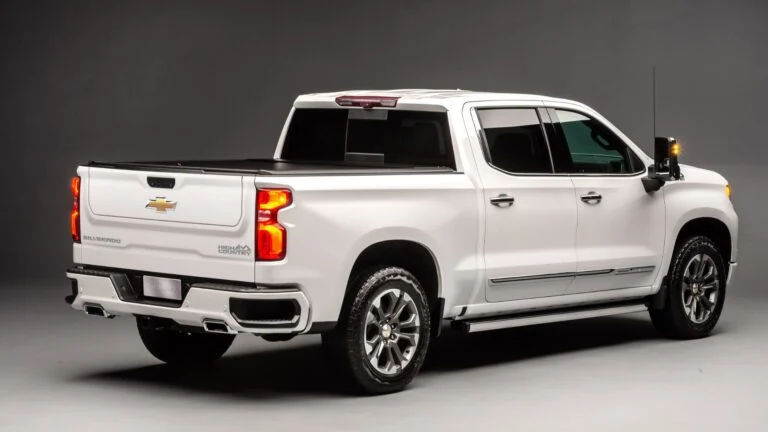 Ford F-Series, Chevrolet Silverado e Toyota RAV4 lideram vendas nos Estados Unidos