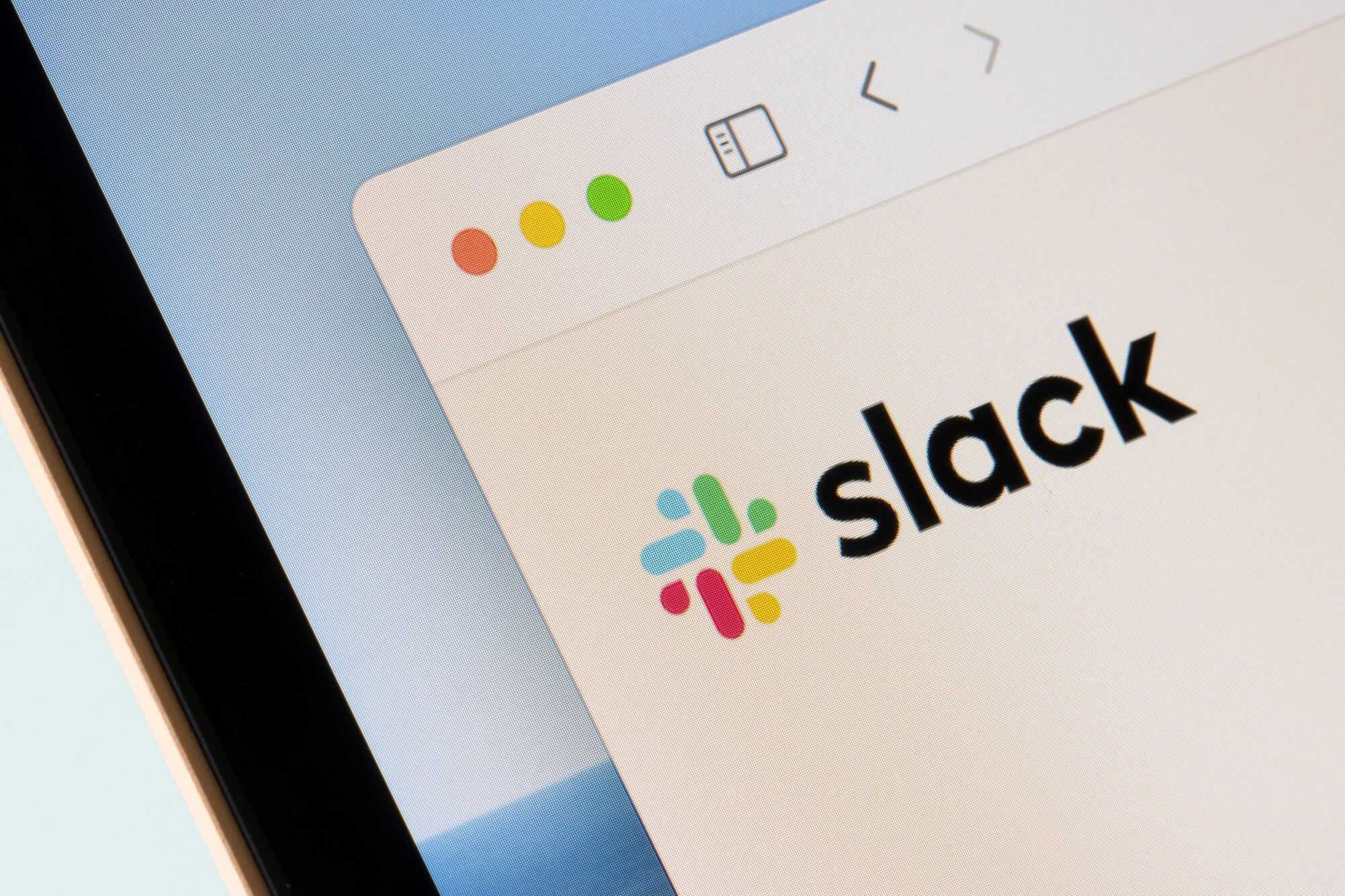 Anthropic começa testes do Claude Tag, assistente de IA integrado ao Slack