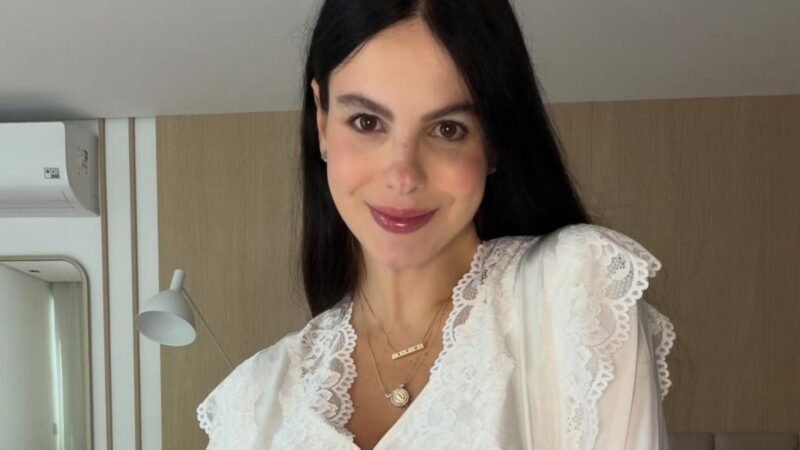 Veja como nasce filippo, terceiro filho de sthefany brito. veja fotos!