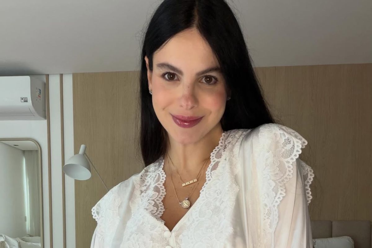 Veja como nasce filippo, terceiro filho de sthefany brito. veja fotos!