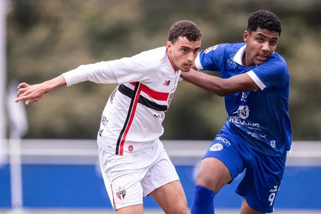 São Paulo goleia São Bento no sub-17 por 8 a 0 e vence também no sub-15 por 3 a 0