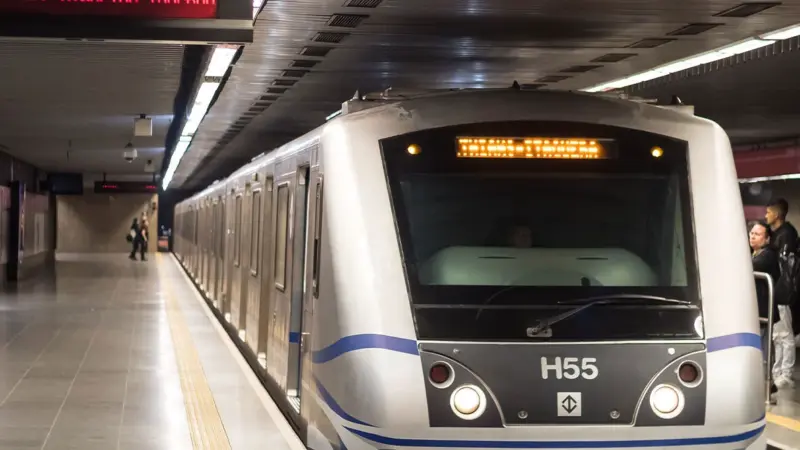 PicPay patrocina testes de Wi‑Fi gratuito em estações do Metrô de São Paulo pela Eletromidia