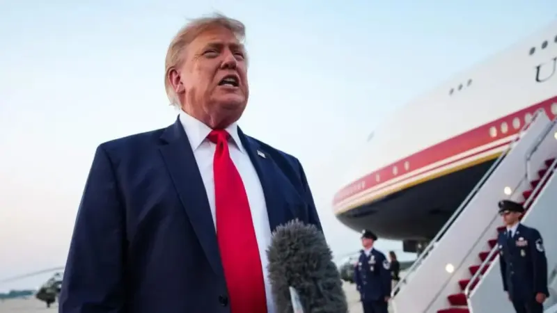 09/04/2025 — Trump Media & Technology Group pretende cobrar até US$ 100 mil por mês por acesso rápido ao Truth Social