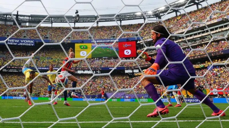 Marcas ajustam campanhas após eliminação do Brasil na Copa