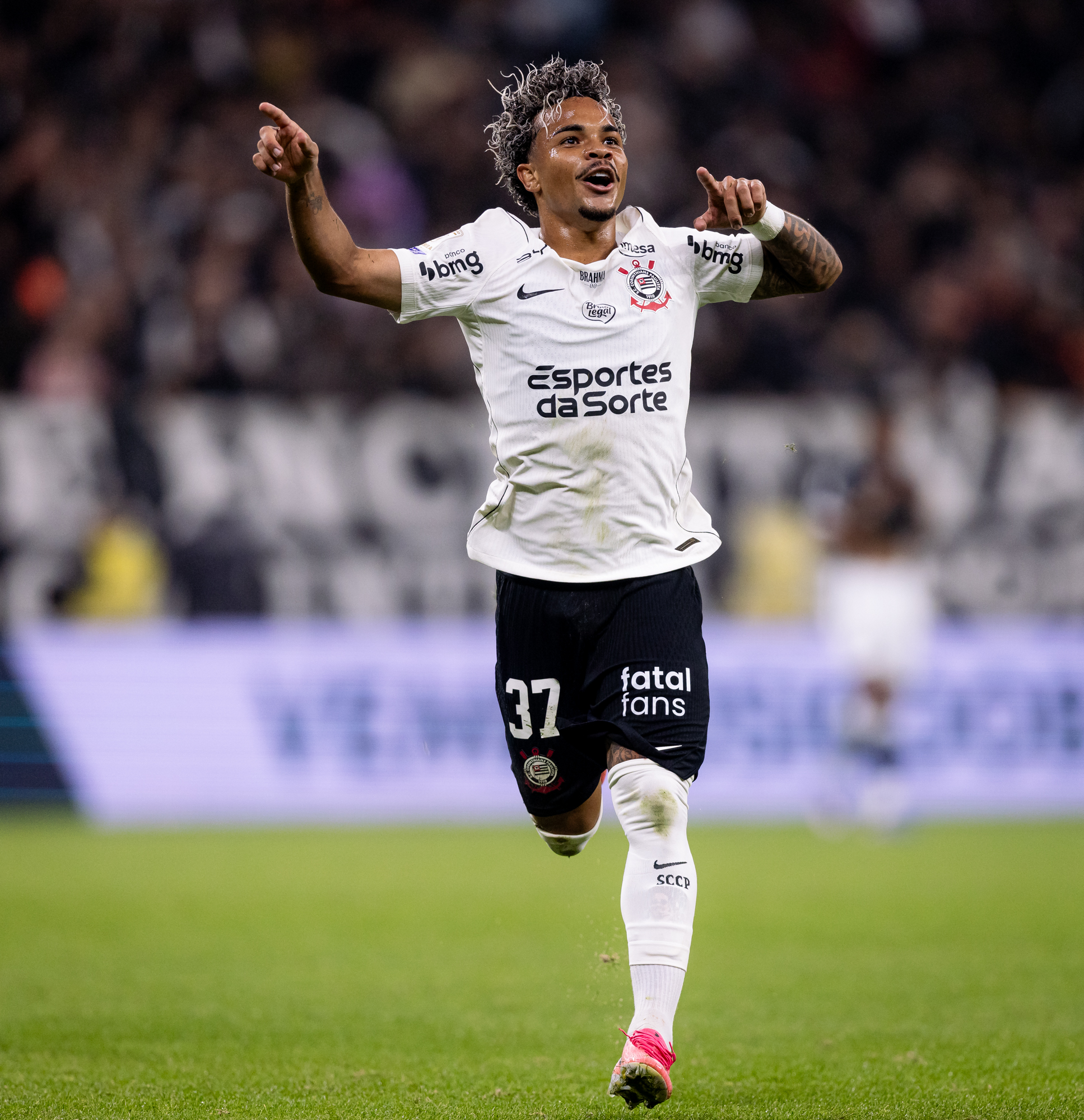 Kaio César assume protagonismo e lidera estatísticas do Corinthians após a pausa da Copa