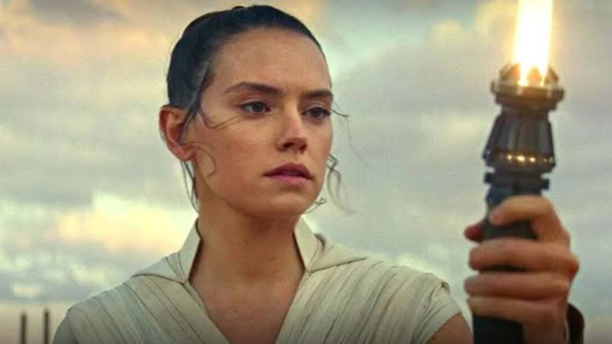 Livro derivado liga Rey à linhagem de Palpatine e preenche lacuna deixada por A Ascensão Skywalker