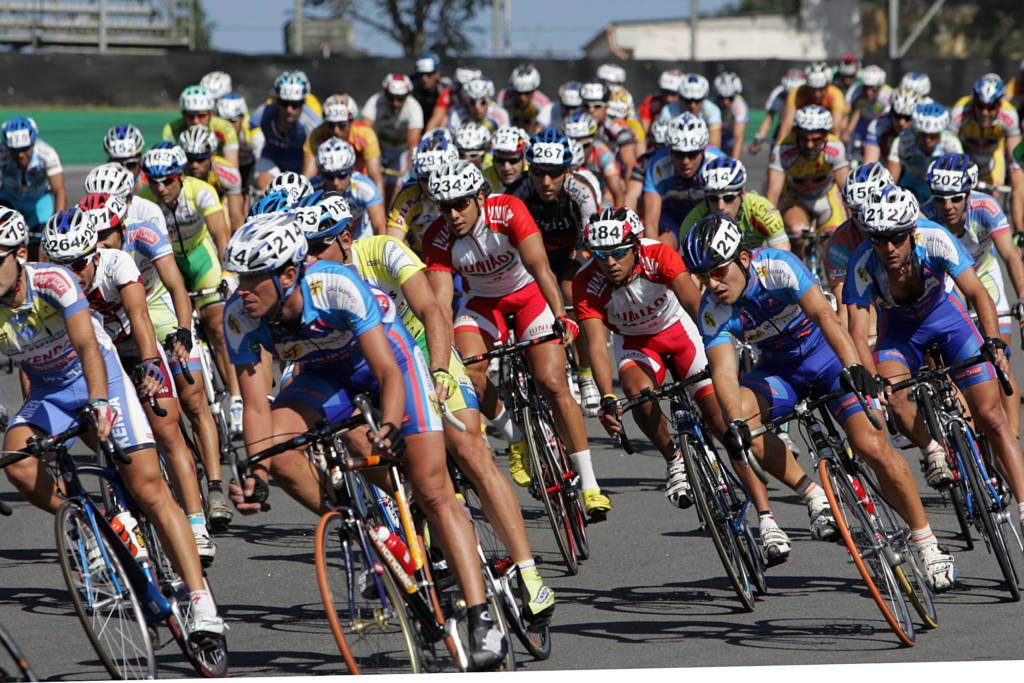 Prova Ciclística 9 de Julho 2026 tem largada às 6h30 na Marginal Pinheiros