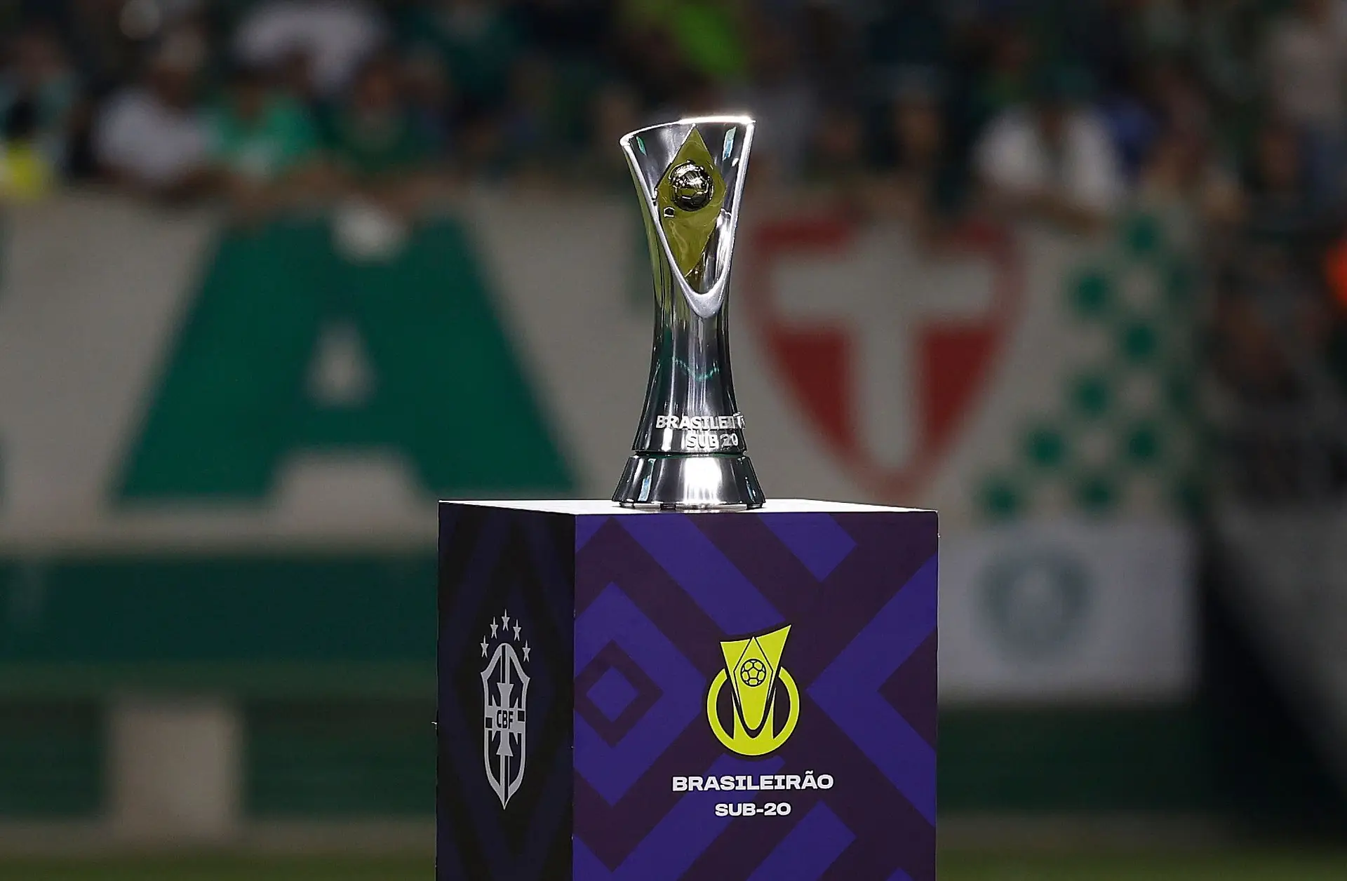 CBF confirma datas e locais das semifinais do Brasileiro sub-20 com Palmeiras e Santos