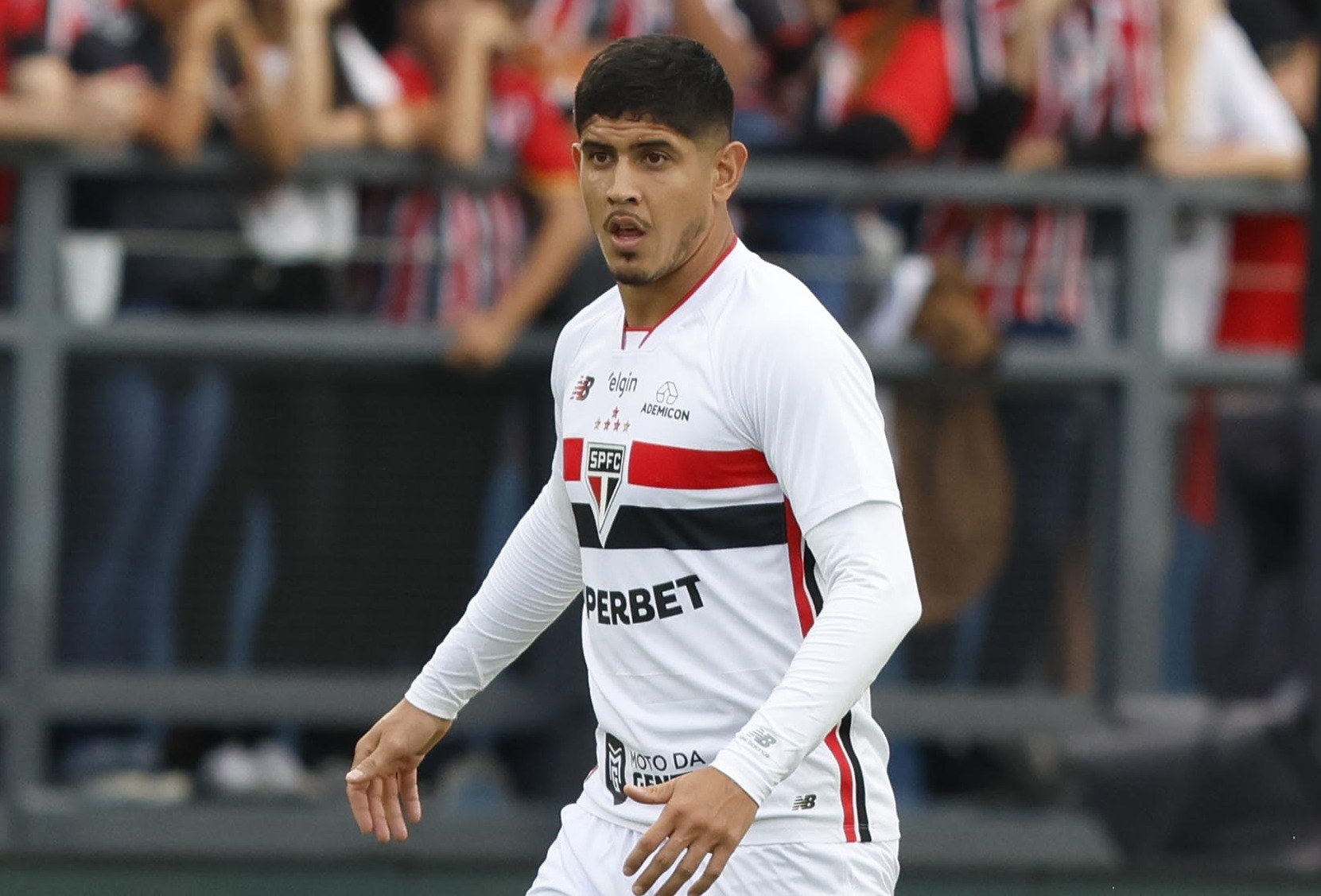 São Paulo empresta o zagueiro Alan Franco ao Tigres, do México
