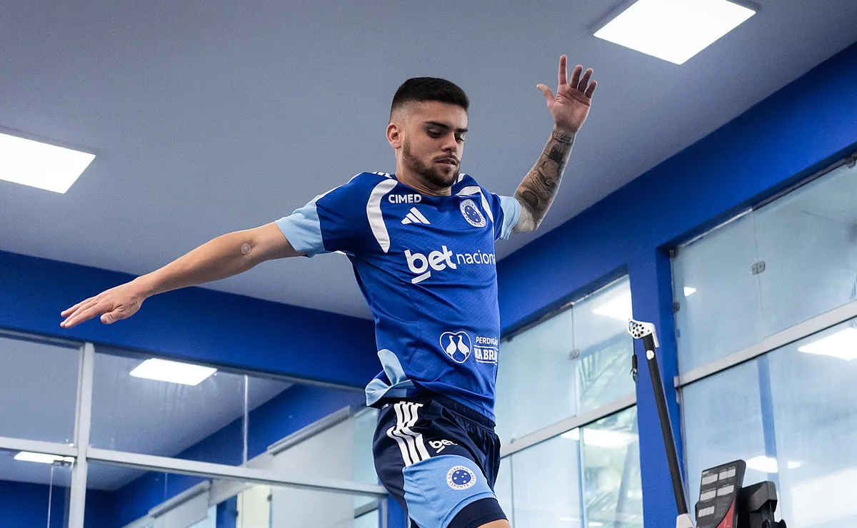 Gabriel Pec pode ganhar minutos com Artur Jorge no amistoso entre Cruzeiro e Grêmio