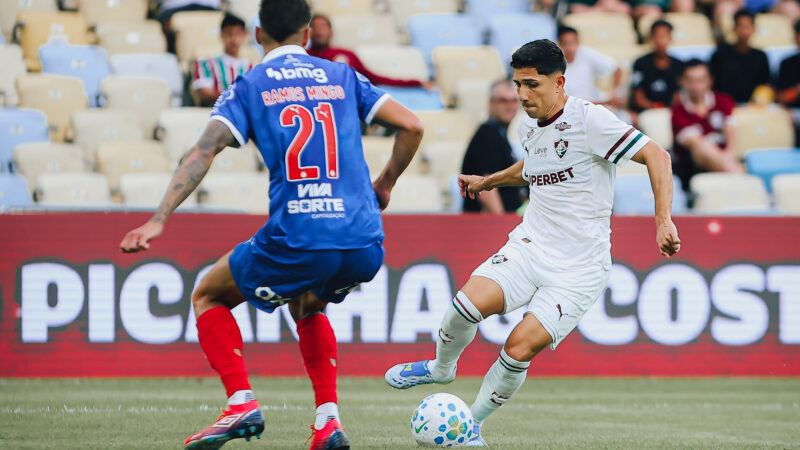 Fluminense e Bahia fazem amistoso de intertemporada no Maracanã; confira as fotos
