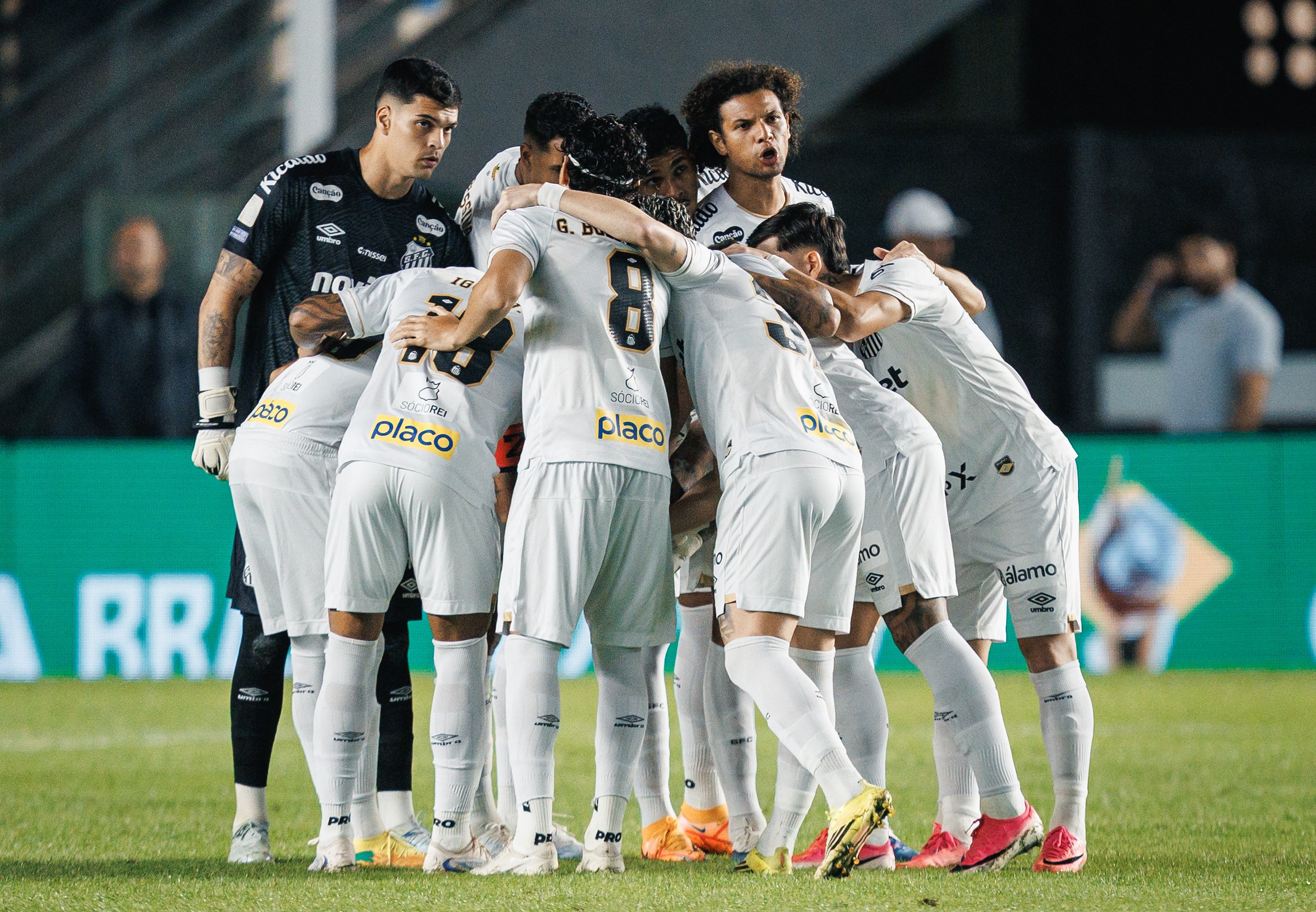 Santos empata com Chapecoense na Vila e perde chance de se distanciar da zona de rebaixamento