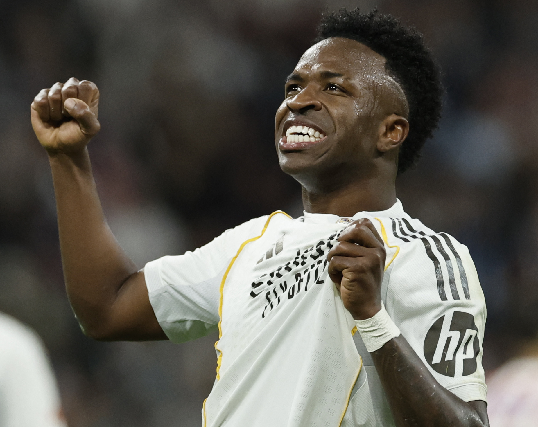 Arsenal acompanha situação de Vinicius Júnior após impasse na renovação com o Real Madrid