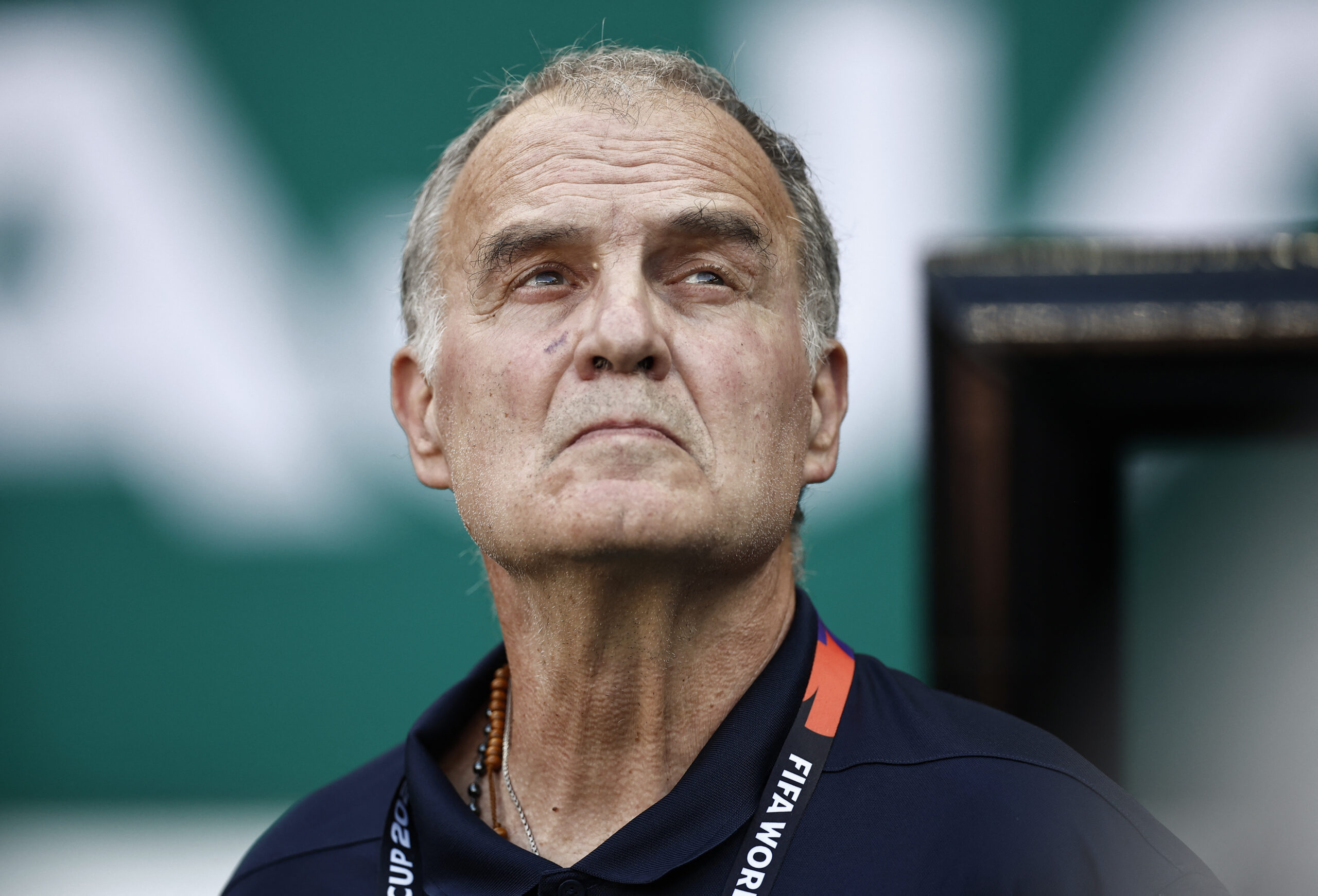 Bielsa faz coletiva de cerca de duas horas em tom de despedida após eliminação do Uruguai